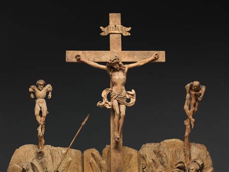 La Crucifixion à l'Émail de Zvezdin : Un Témoignage Vibrant de la Foi et du Souffrance Divine!